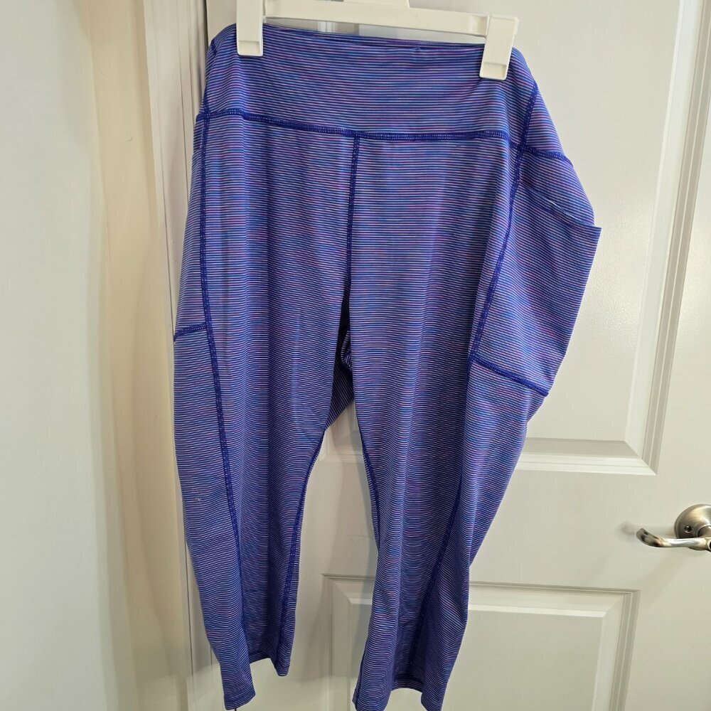 Tek Gear Dry Tek Workout Set - Capri Pants and Sports Bra - Multicolor Stripe - Picture 7 of 13
